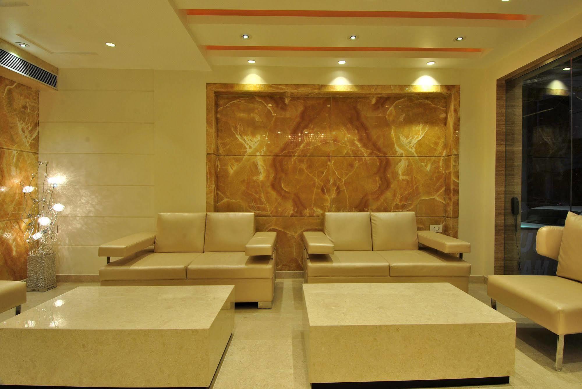 Sai Miracle - Luxury Living Nova Deli Exterior foto